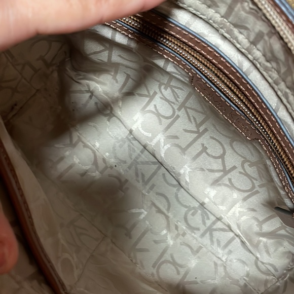 Bundle of 2 purses Calvin Klein and b.o.c - Picture 5 of 11